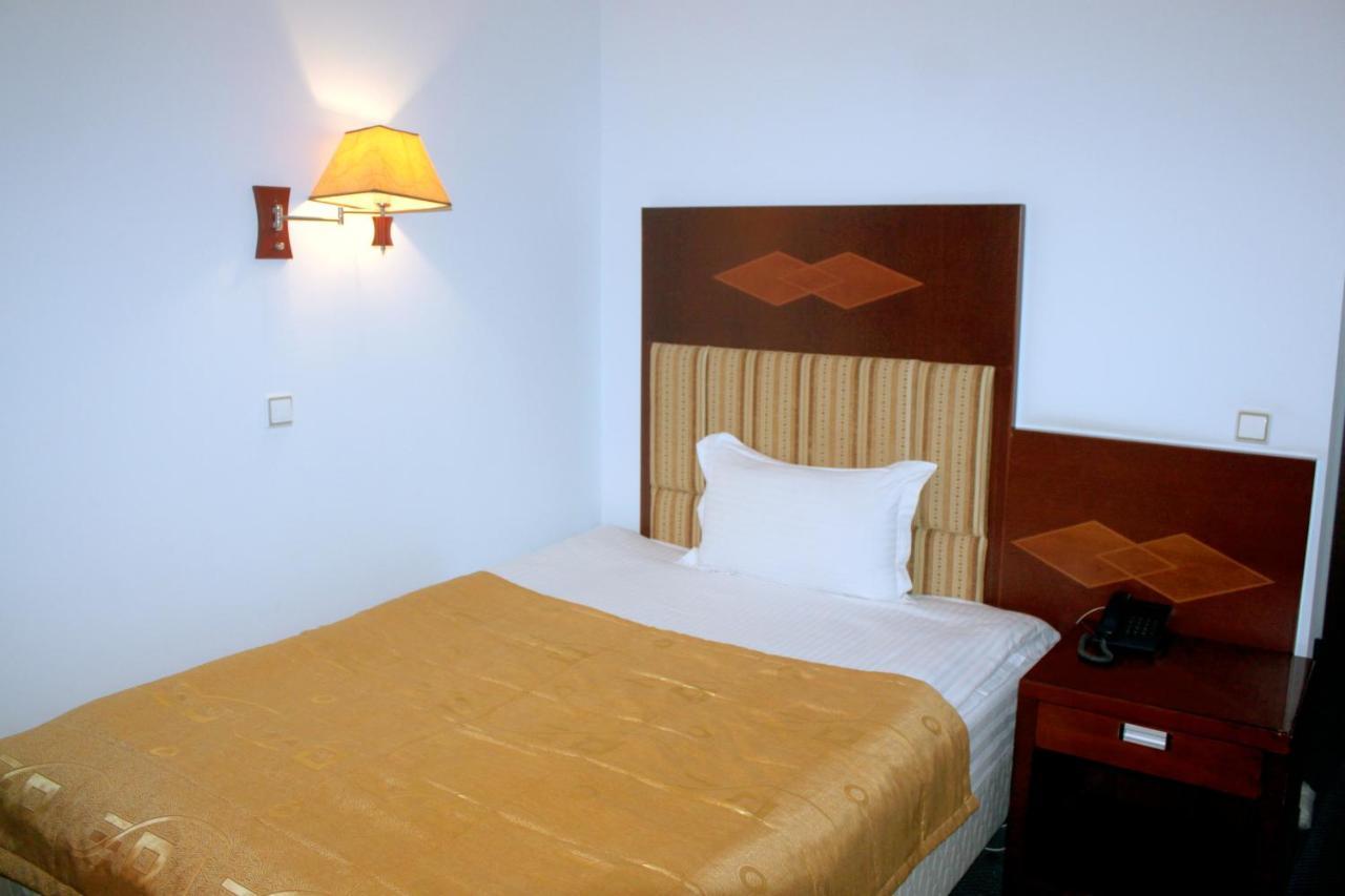 Hotel Grand Бухара Екстер'єр фото