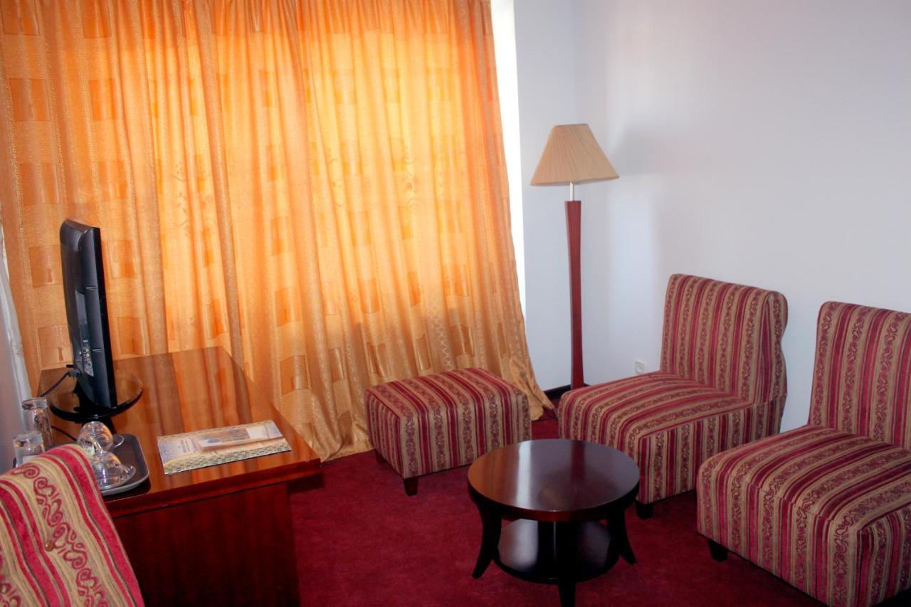 Hotel Grand Бухара Екстер'єр фото